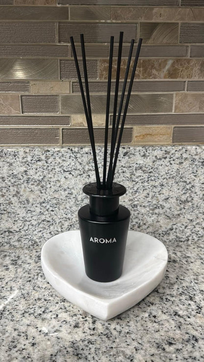 Reed Diffuser Scent in Black